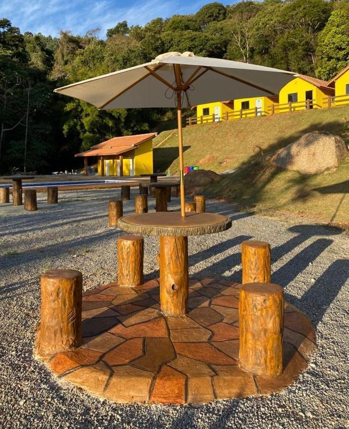 Eco Chales Pedra Bela Luaran gambar